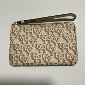 Coach Women's small corner wristlet, with Gold chalk Monogram print